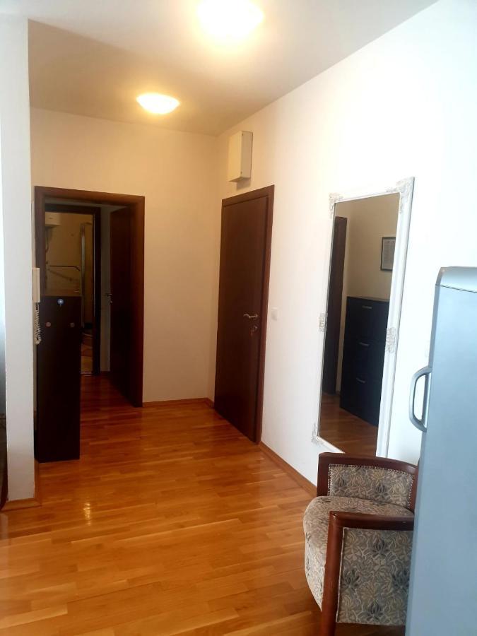 City & Sea Apartments 부드바 객실 사진