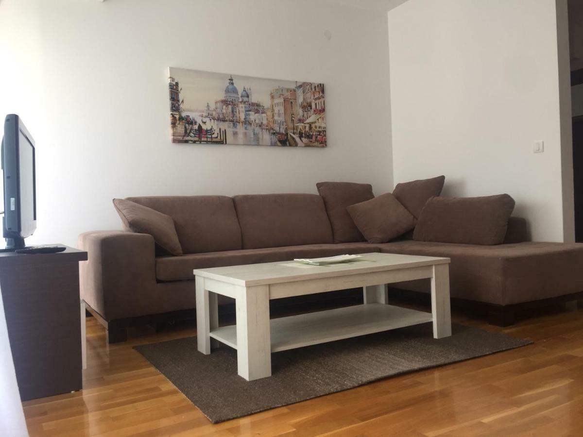 City & Sea Apartments 부드바 외부 사진