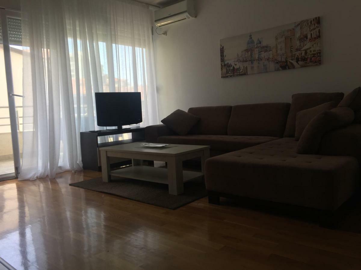 City & Sea Apartments 부드바 외부 사진
